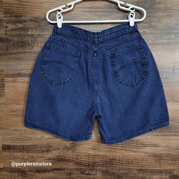Vtg Chic Denim Shorts Size 15 Waist 28 In High Rise Medium Dark Wash 80's Mom - Picture 2 of 13